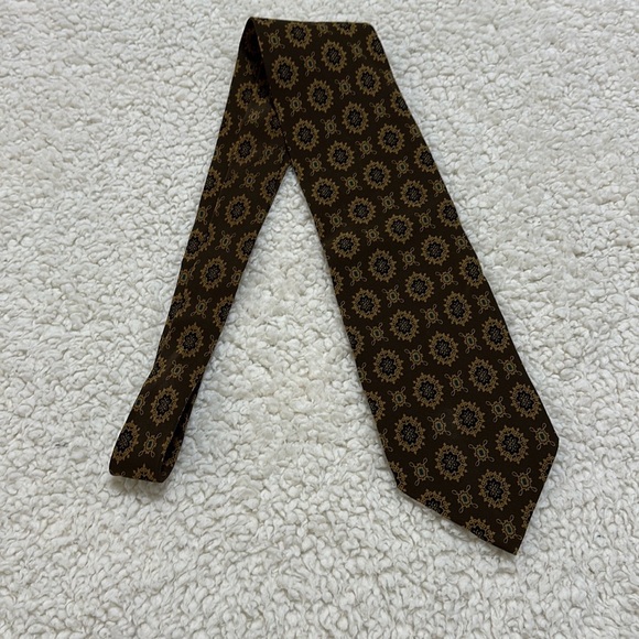 Giorgio Armani Cravatte Tie 100% Silk Vintage - Picture 1 of 7
